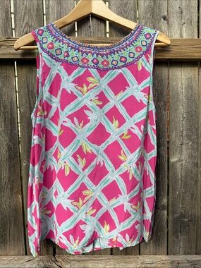 Sleeveless Pink Patterned Women's Tank Top with Embroidered Neckline